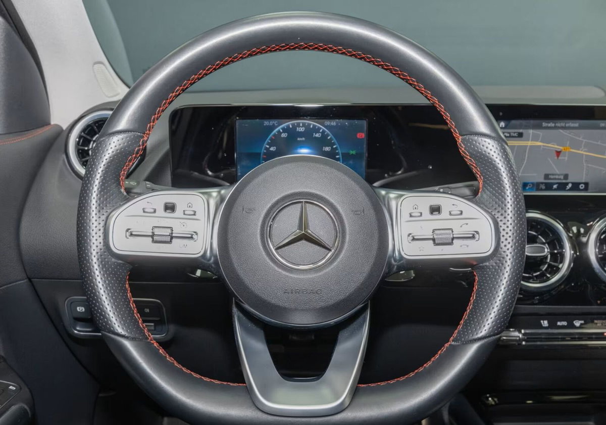 Mercedes-Benz GLA SUV 200 Automatic Premium (7)