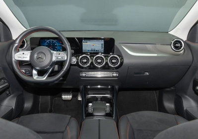 Mercedes-Benz GLA SUV 200 Automatic Premium (8)