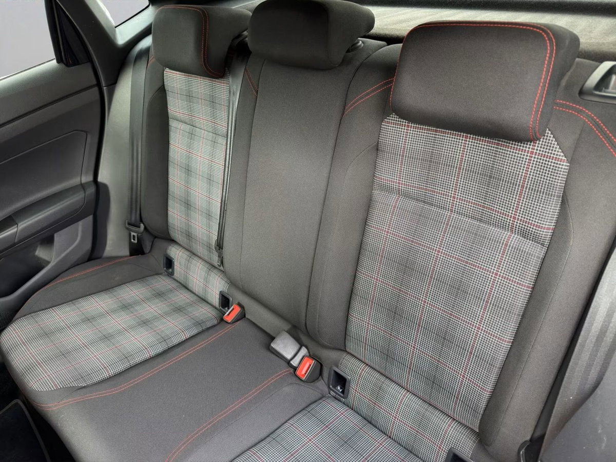 Volkswagen Polo 2.0 tsi GTI dsg (12)