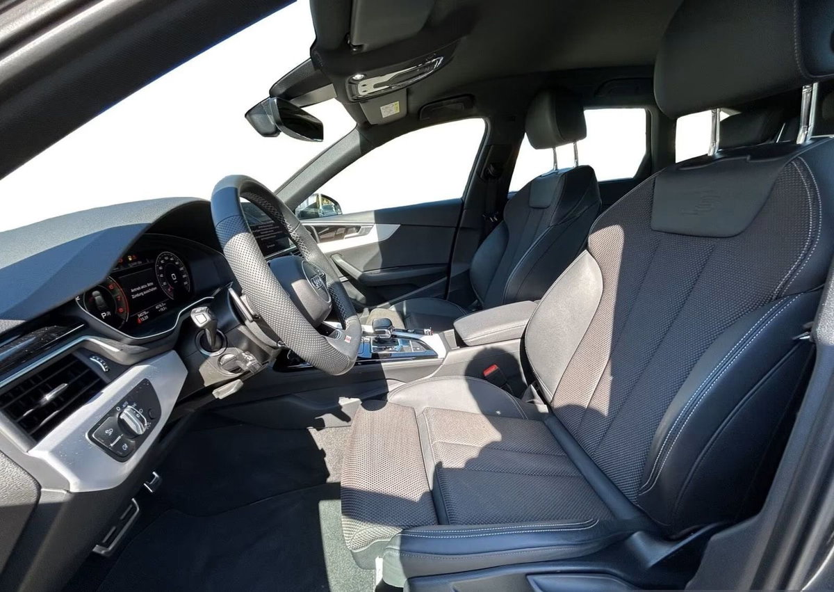 Audi A4 Avant 35 TFSI S tronic Business (11)
