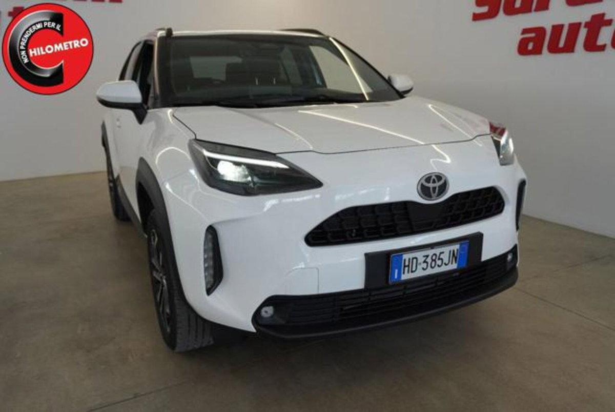Toyota Yaris Cross 1.5h GR Sport Black Sky fwd 116cv e-cvt (4)