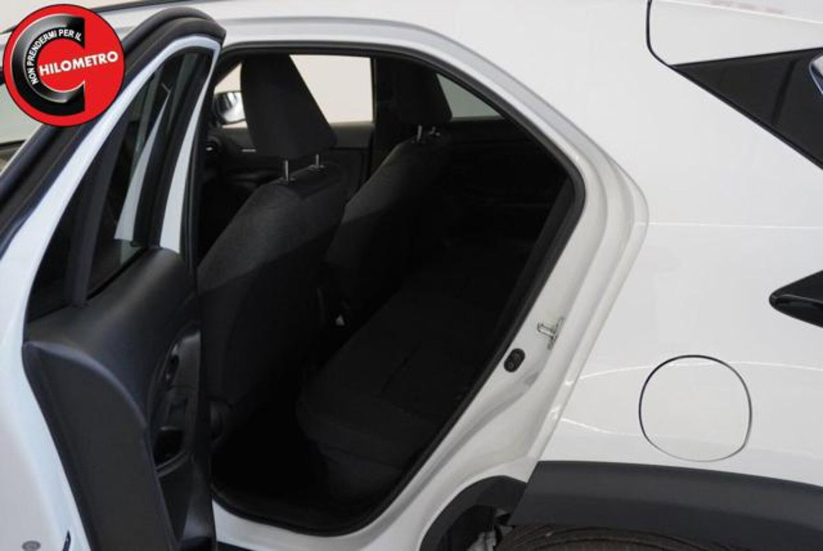 Toyota Yaris Cross 1.5h GR Sport Black Sky fwd 116cv e-cvt (8)