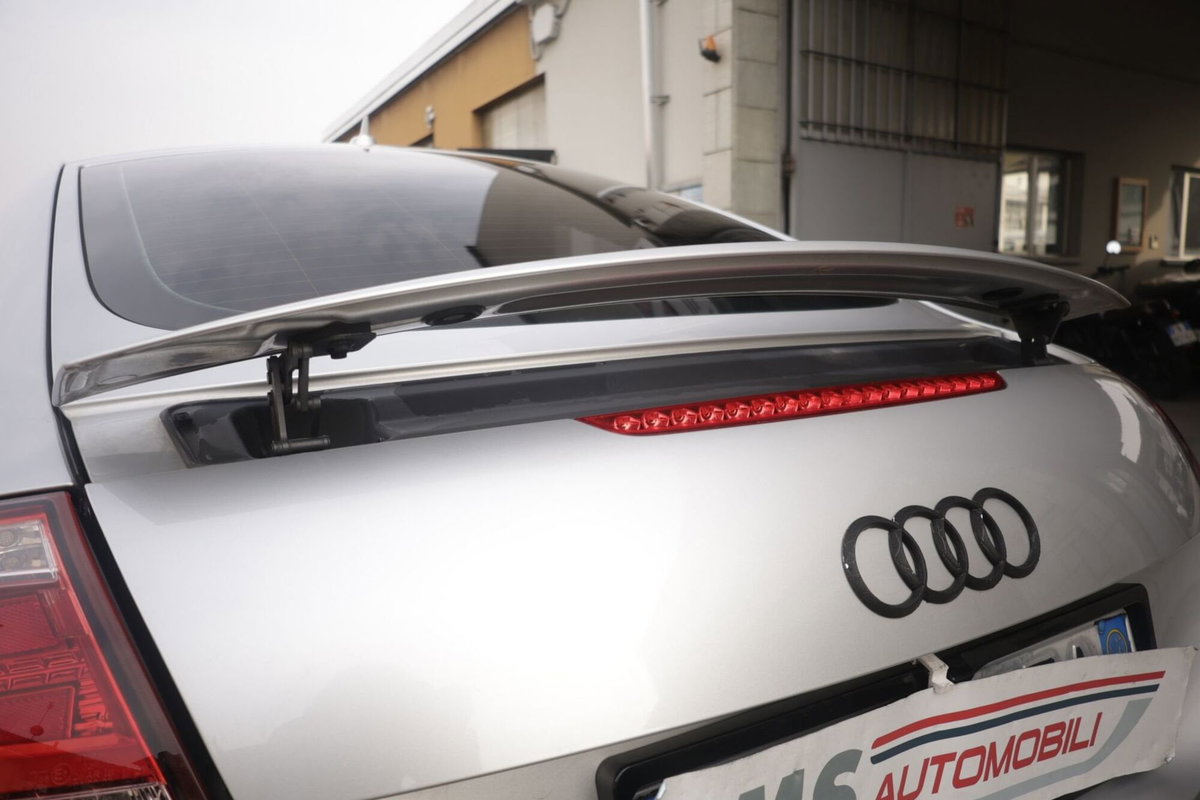 Audi TT Coupé Coupe 45 2.0 tfsi quattro s-tronic (18)