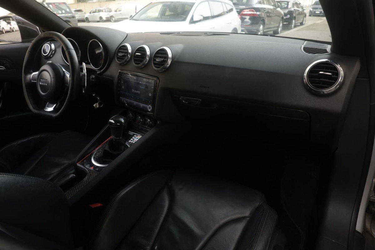Audi TT Coupé Coupe 45 2.0 tfsi quattro s-tronic (8)