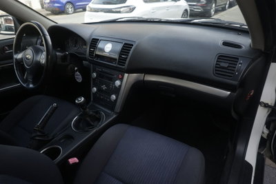 Subaru Outback 2.0D 16V AQ (8)