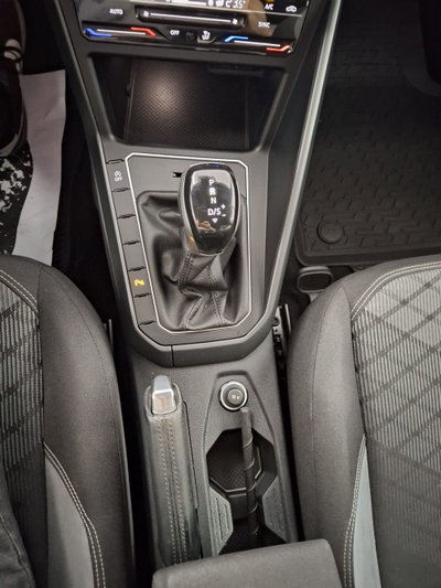 Volkswagen Taigo 1.5 tsi R-Line 150cv dsg (13)