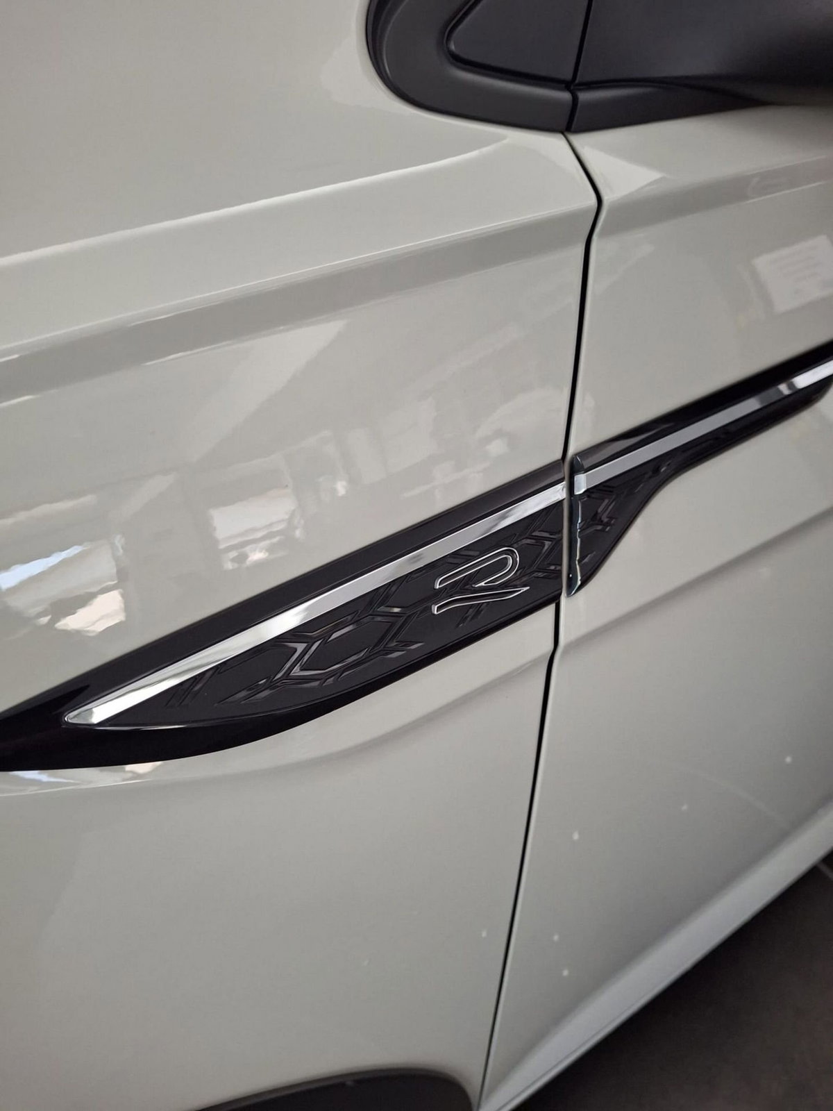 Volkswagen Taigo 1.5 tsi R-Line 150cv dsg (7)