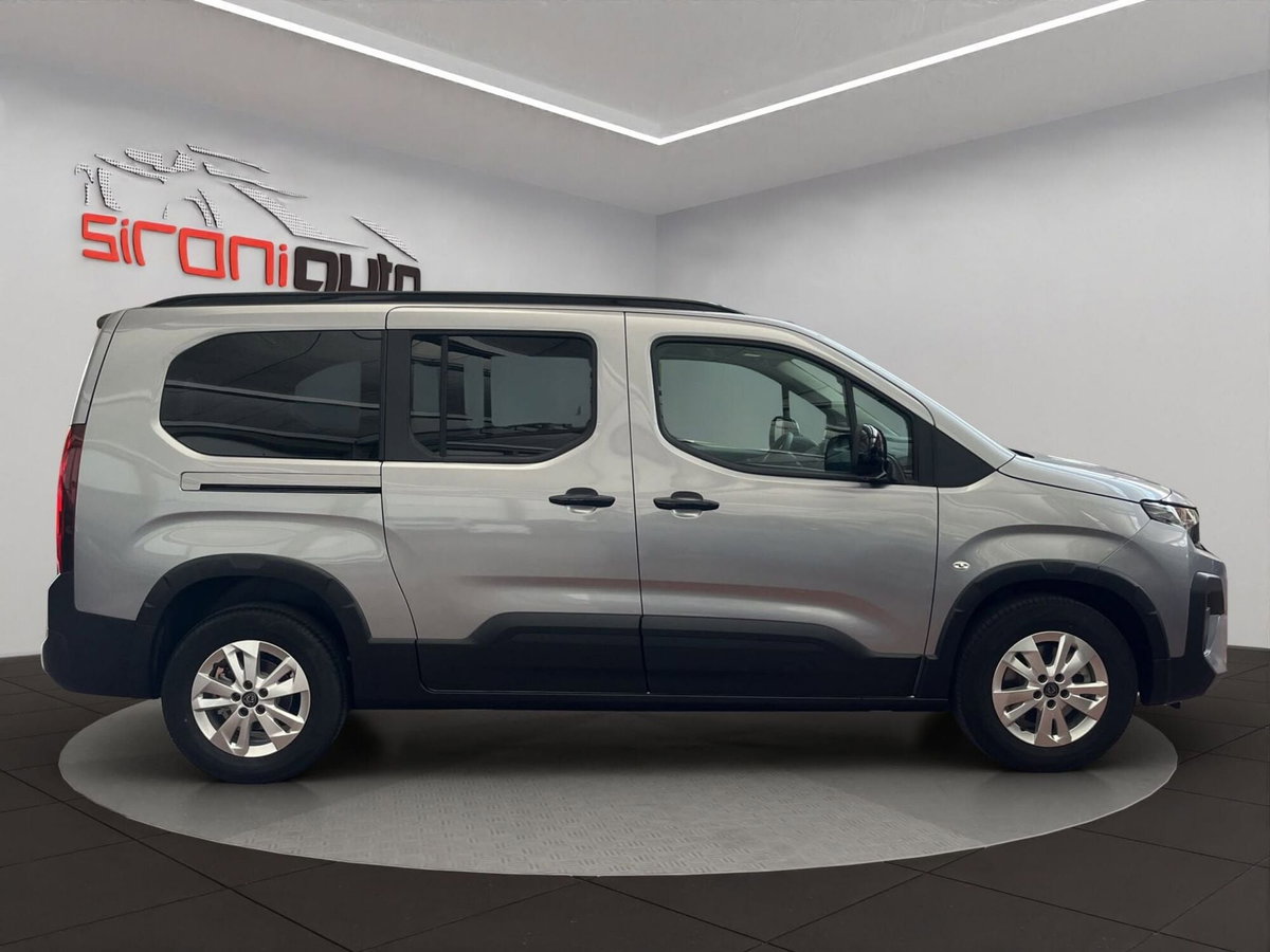 Peugeot Rifter Long 1.5 bluehdi Allure 130cv eat8 7p.ti (9)