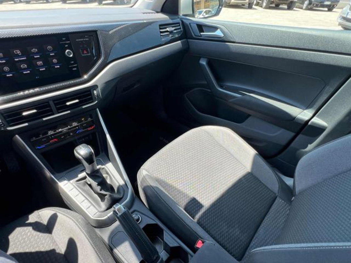 Volkswagen Polo 1.0 tsi Style 95cv dsg (11)