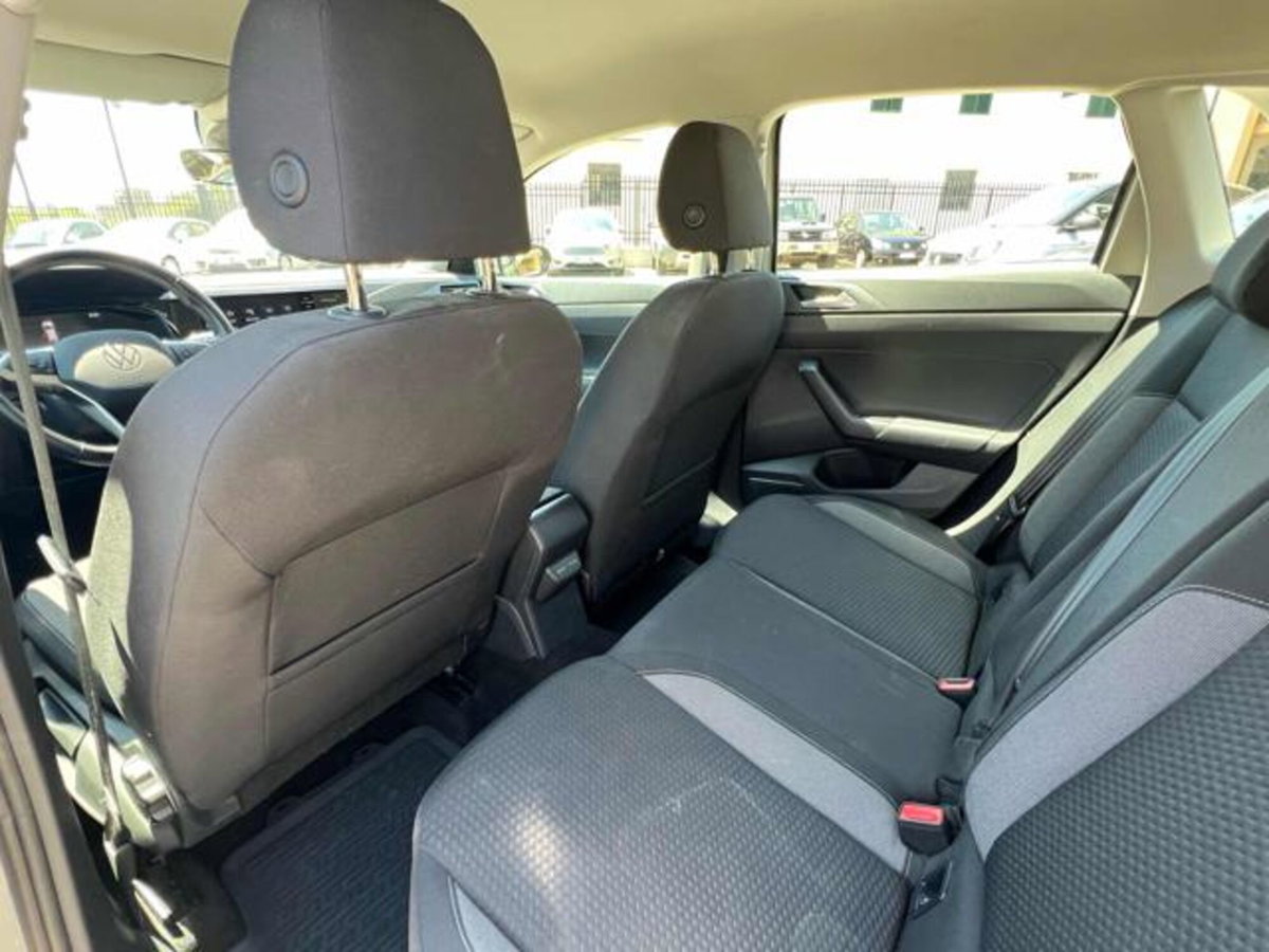 Volkswagen Polo 1.0 tsi Style 95cv dsg (13)