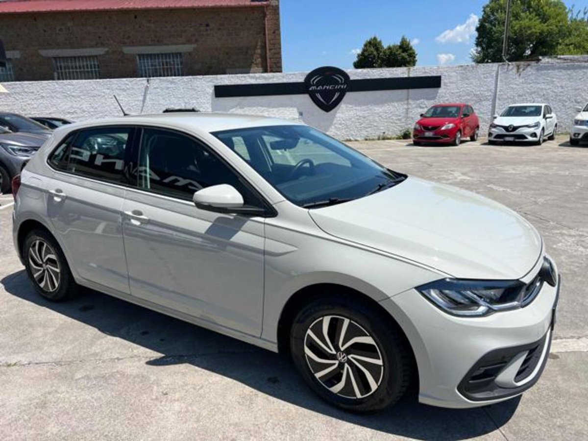 Volkswagen Polo 1.0 tsi Style 95cv dsg (3)