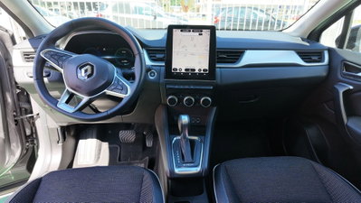 Renault Captur Full Hybrid E-Tech 145 CV Techno Fast Track (10)