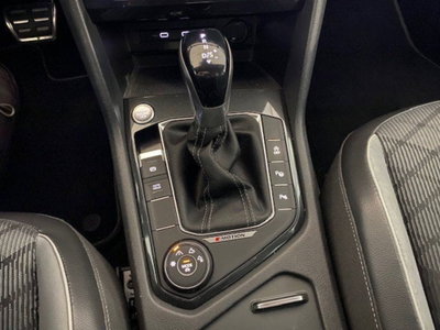 Volkswagen Tiguan Allspace 2.0 TDI SCR DSG 4MOTION R-Line (16)