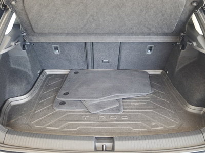 Volkswagen T-Roc 1.0 tsi Life 115cv (13)
