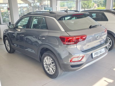 Volkswagen T-Roc 1.0 tsi Life 115cv (4)