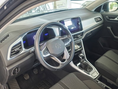 Volkswagen T-Roc 1.0 tsi Life 115cv (7)