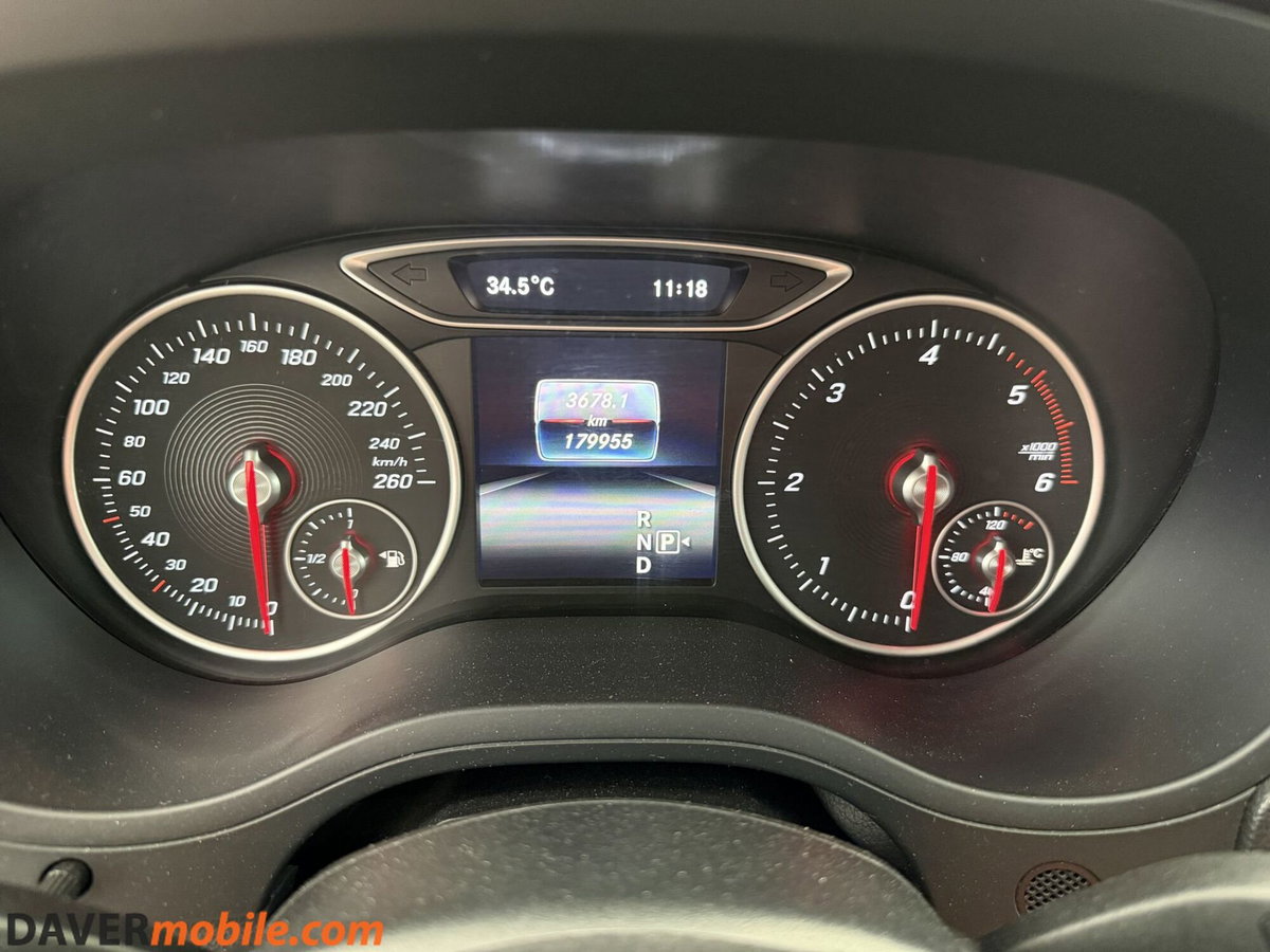 Mercedes-Benz Classe B 200 d Automatic 4Matic Premium (12)