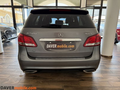 Mercedes-Benz Classe B 200 d Automatic 4Matic Premium (5)