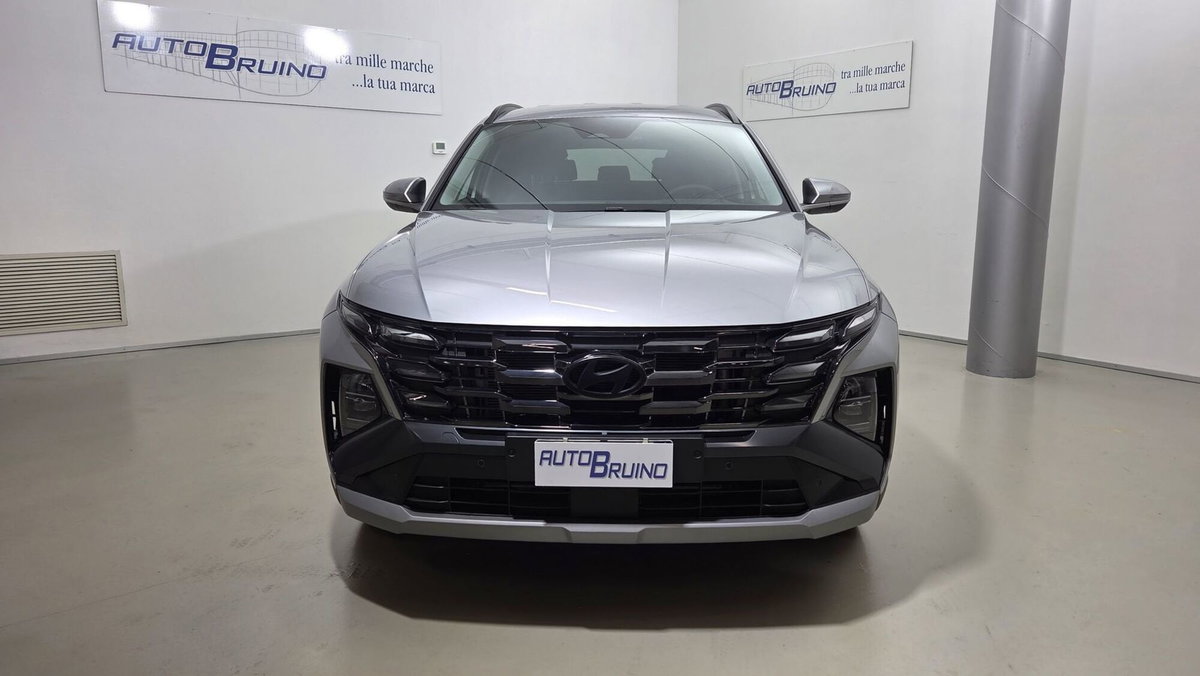 Hyundai Tucson 1.6 hev Exellence 2wd 239cv auto (2)