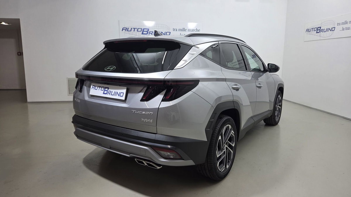 Hyundai Tucson 1.6 hev Exellence 2wd 239cv auto (5)