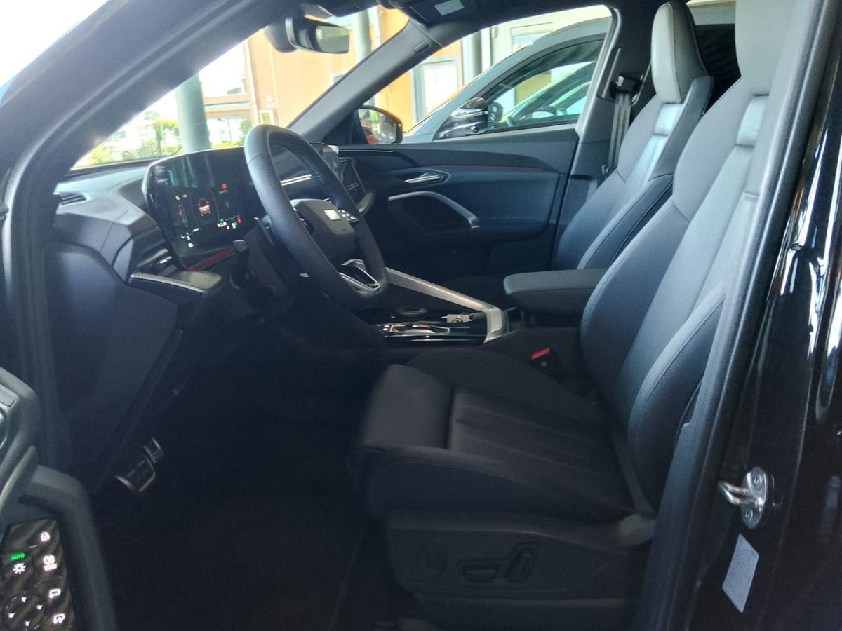 Audi Q5 2.0 tdi mhev+ S line edition quattro 204cv s-tronic (18)