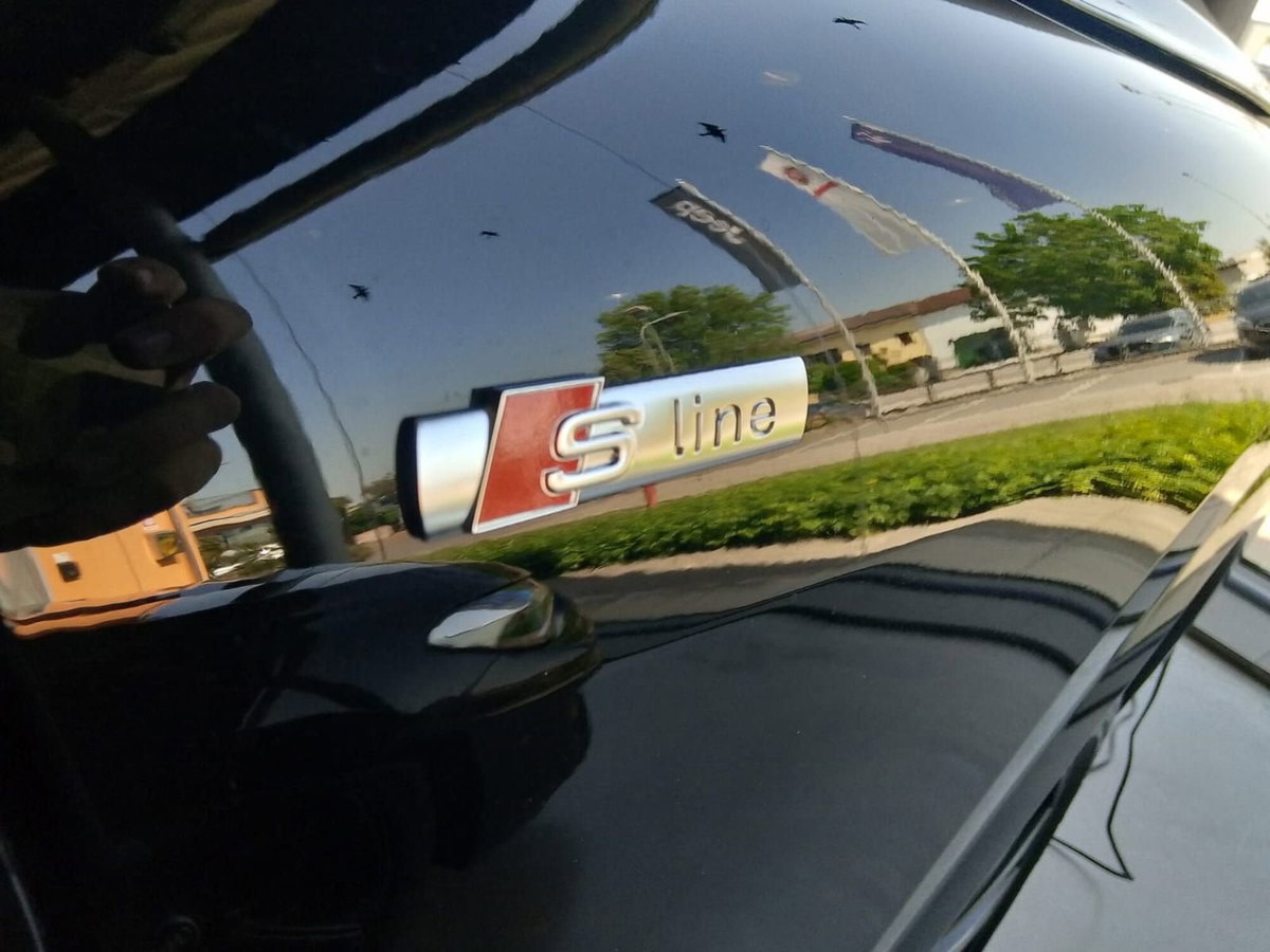 Audi Q5 2.0 tdi mhev+ S line edition quattro 204cv s-tronic (4)