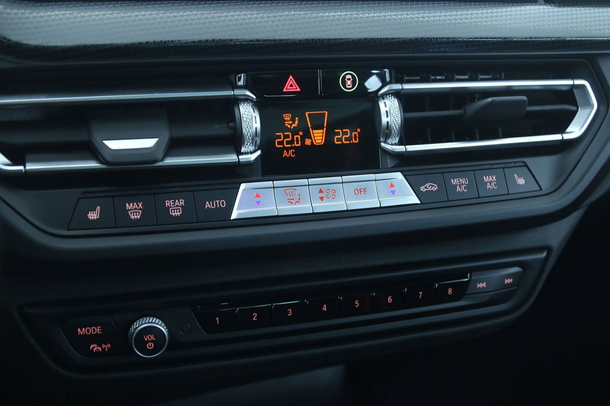 BMW Serie 1 5p. 118i 5p. Msport (14)