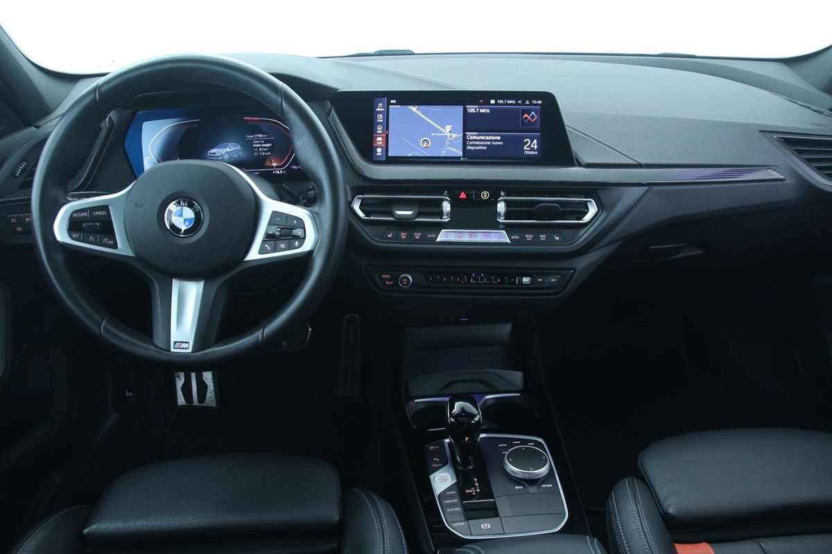 BMW Serie 1 5p. 118i 5p. Msport (9)