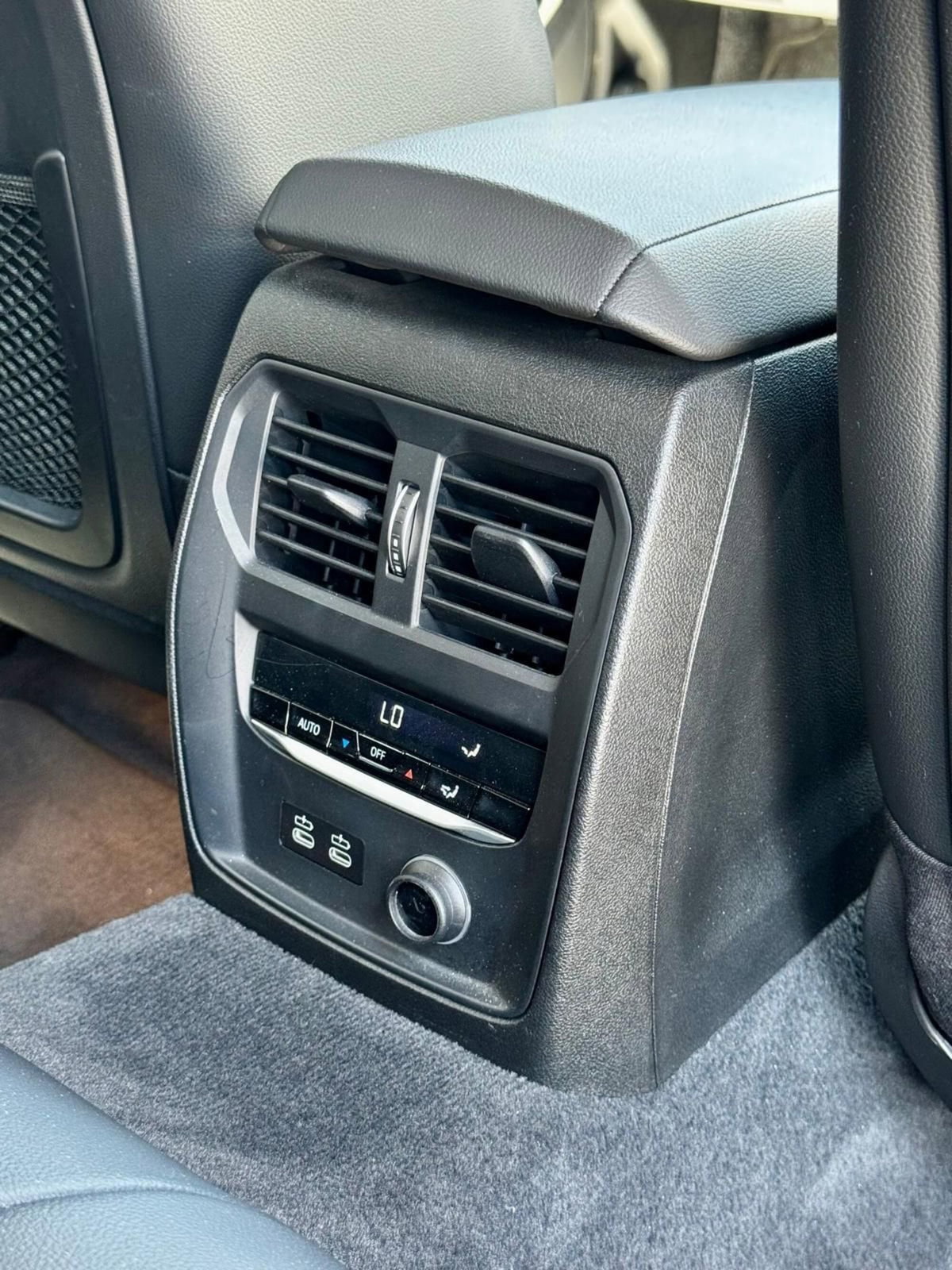 BMW Serie 3 Touring 320d  mhev 48V auto (14)