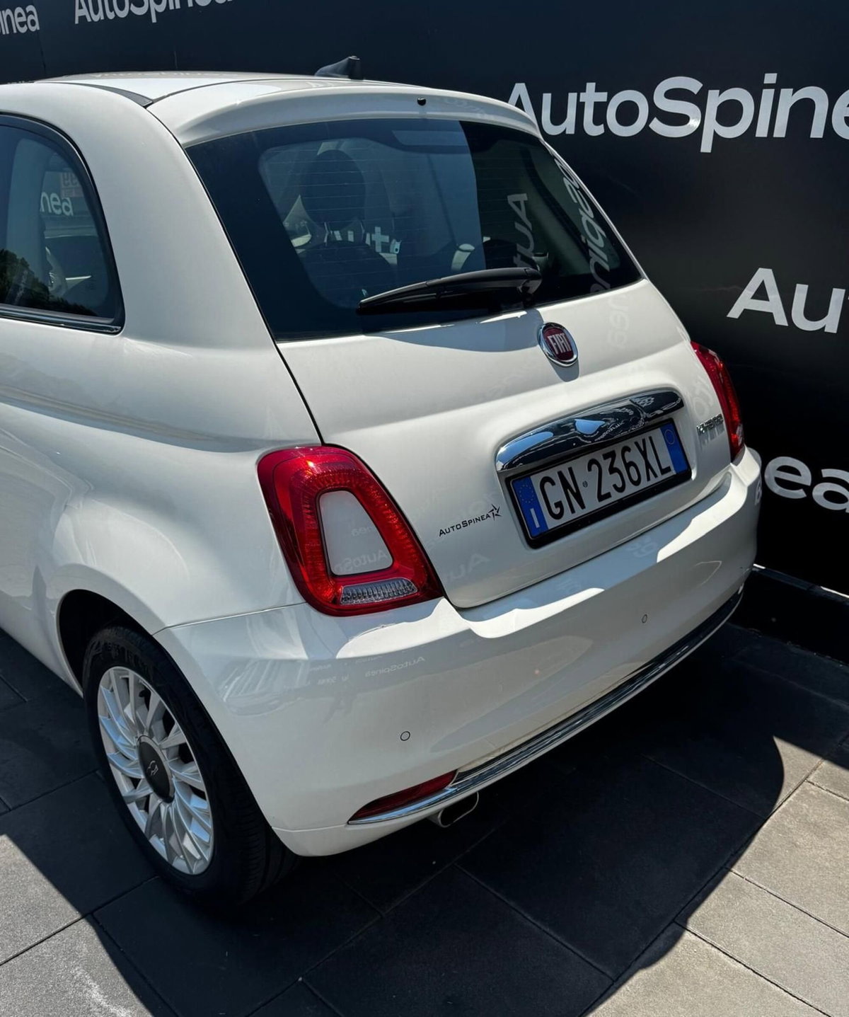 Fiat 500 1.0 Hybrid Dolcevita (4)