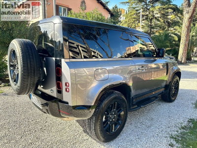 Land Rover Defender 90 3.0D I6 200 CV AWD Auto X-Dynamic S (4)