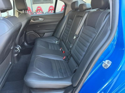 Alfa Romeo Giulia 2.2 Turbodiesel 210 CV AT8 AWD Q4 Veloce (15)