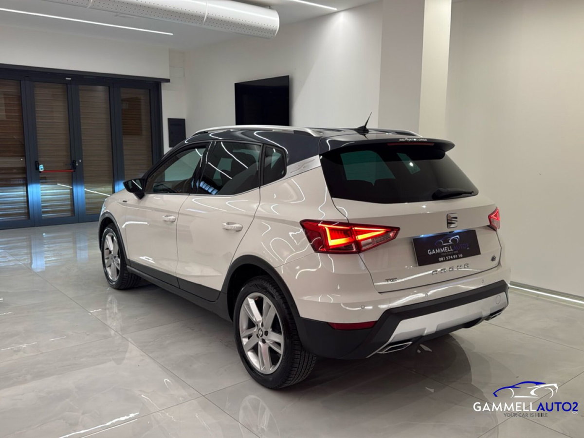 SEAT Arona 1.0 TGI FR (12)
