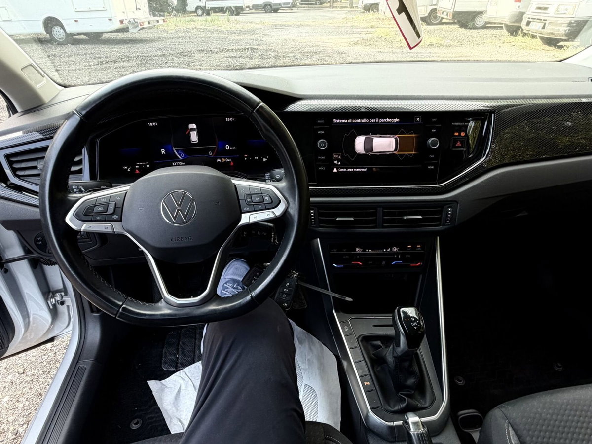 Volkswagen Polo 1.0 tsi Edition 50 95cv dsg (15)