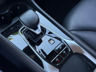 Mg HS 1.5 Luxury auto (14)