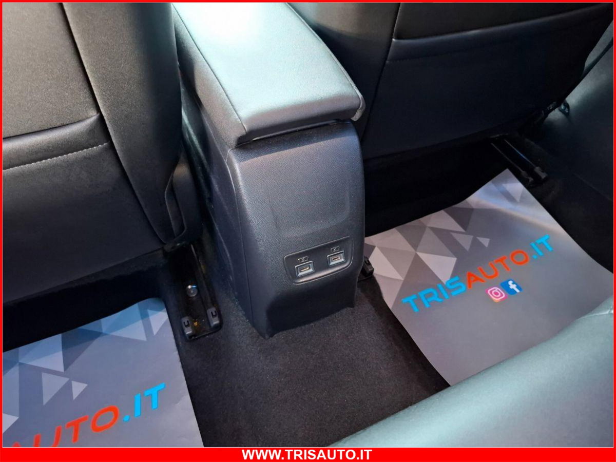Lancia Ypsilon 1.2 mhev LX 110cv e-dct (19)