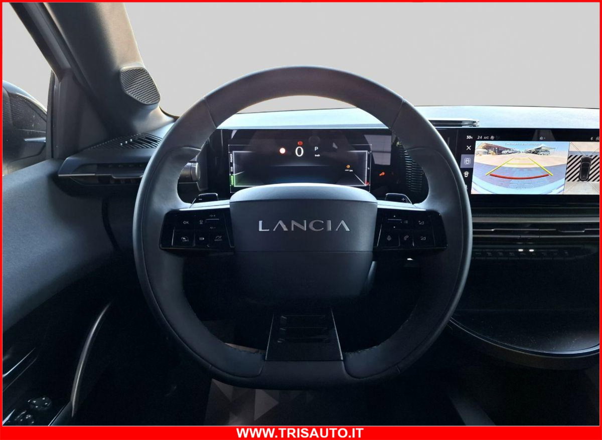 Lancia Ypsilon 1.2 mhev LX 110cv e-dct (13)
