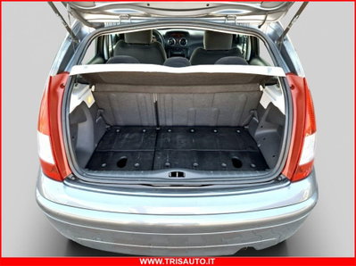 Citroen C3 1.1 Exclusive (18)