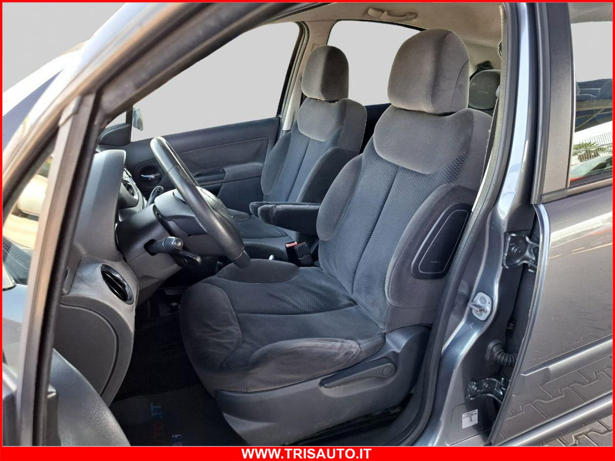 Citroen C3 1.1 Exclusive (9)