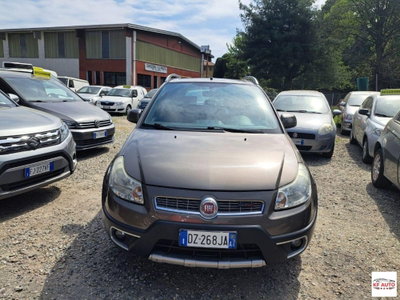 Fiat Sedici 2.0 MJT 16V DPF 4x4 Emotion (4)