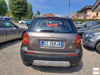 Fiat Sedici 2.0 MJT 16V DPF 4x4 Emotion (9)