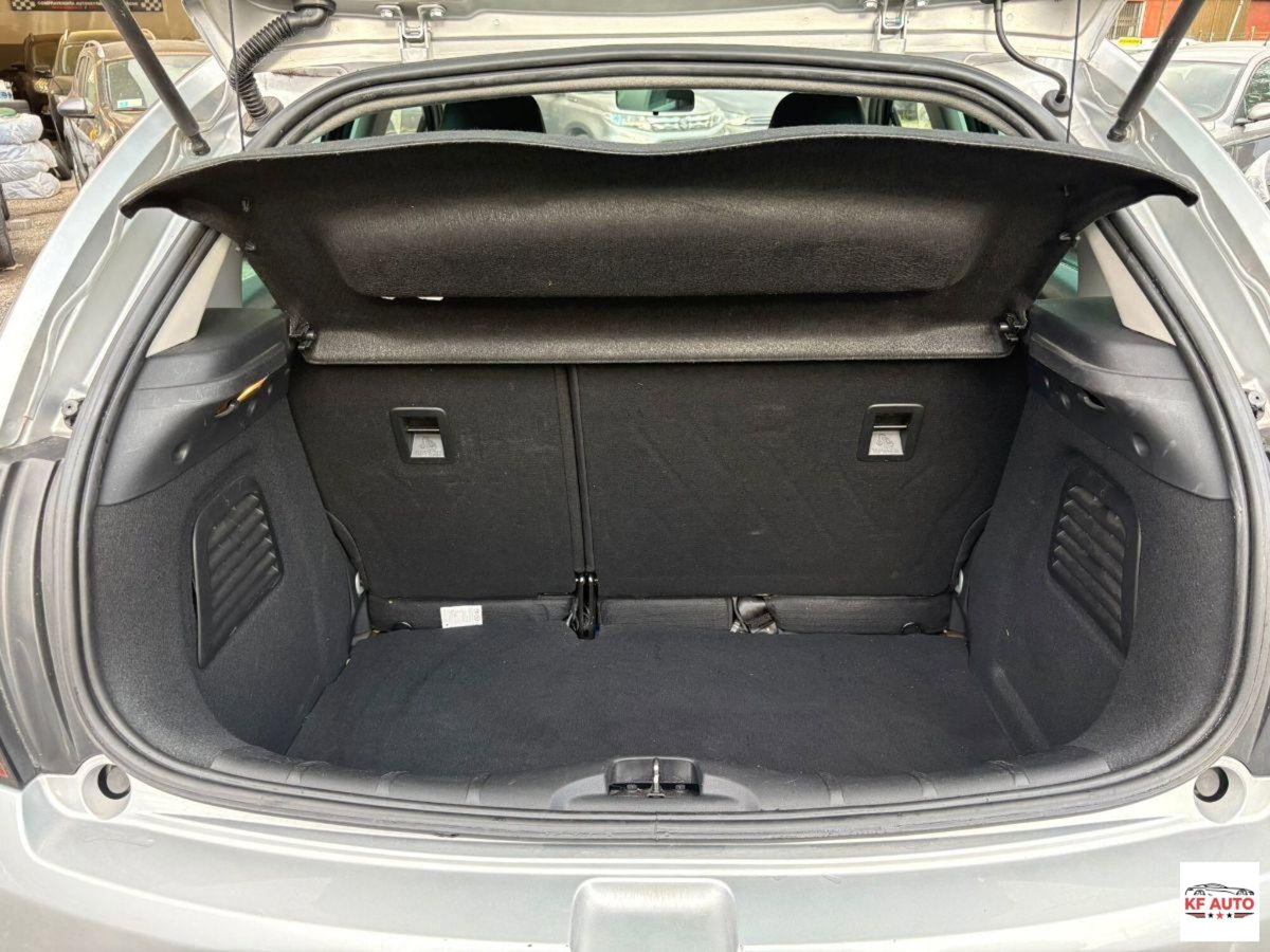 Citroen C3 PureTech 82 Monna Lisa (12)