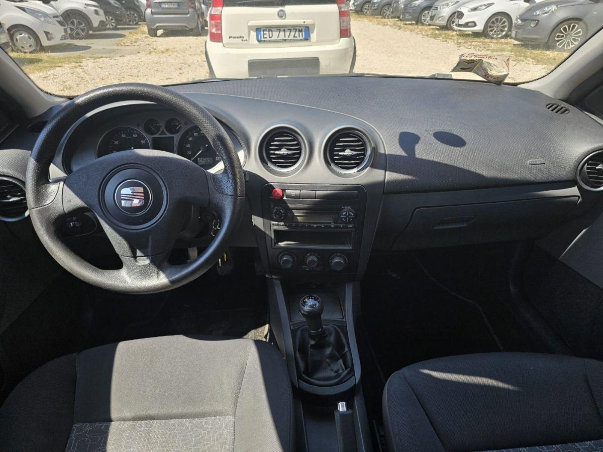 SEAT Ibiza 1.2 12V 70CV 5p. Stylance DUAL (10)