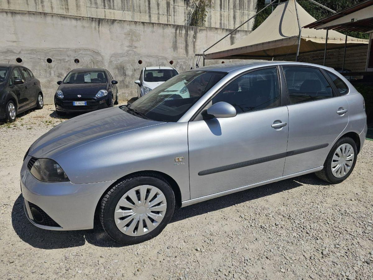 SEAT Ibiza 1.2 12V 70CV 5p. Stylance DUAL (3)