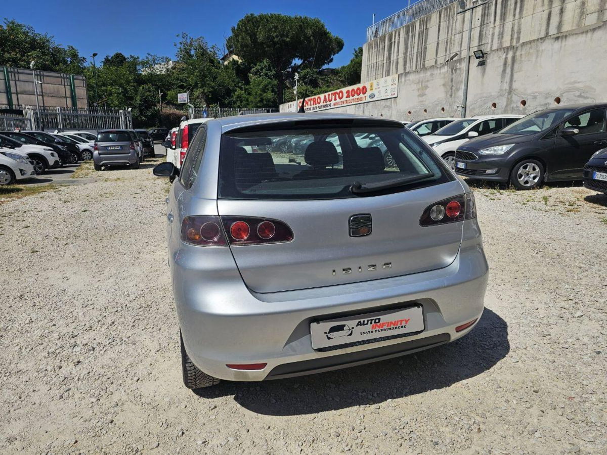 SEAT Ibiza 1.2 12V 70CV 5p. Stylance DUAL (5)