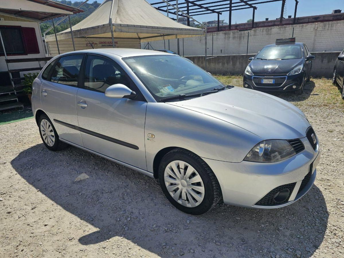 SEAT Ibiza 1.2 12V 70CV 5p. Stylance DUAL (8)