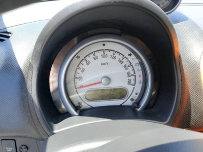 Opel Agila 1.0 12V 65CV Enjoy (12)