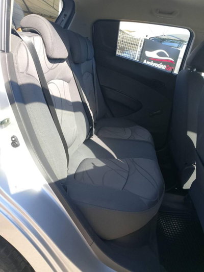 Chevrolet Spark 1.0 LS (10)