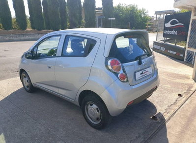 Chevrolet Spark 1.0 LS (3)