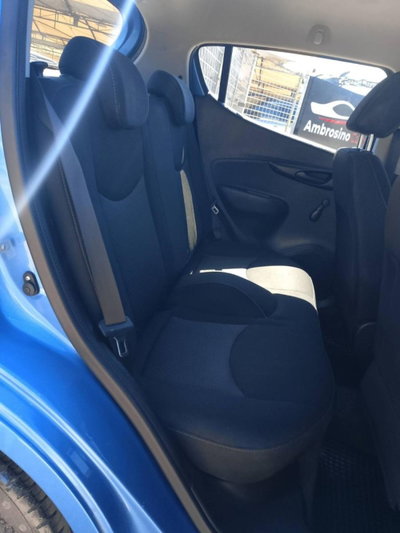 Opel Karl 1.0 75 CV Cosmo (10)